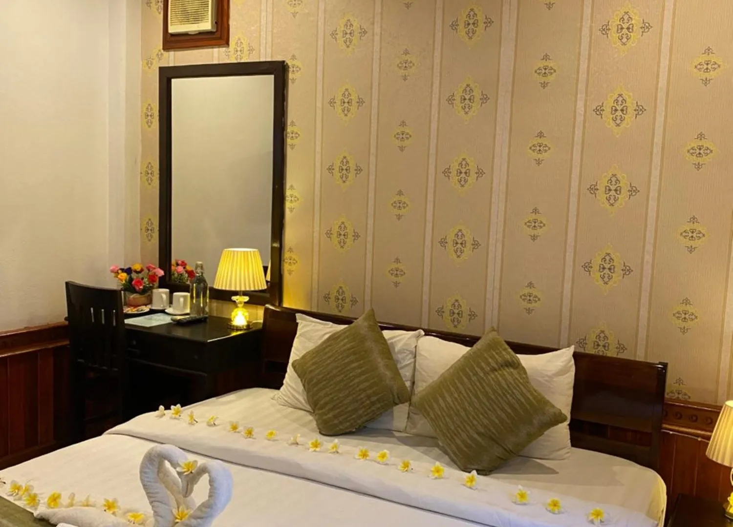 Golden Lotus Place Hotel Luang Prabang Laos